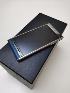 vertu 威图 aster 安卓系统4g 手机 全套
