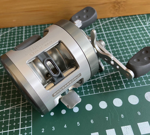 阿布魔龙二代1601左手鼓轮.无齿感.素轮未改装.