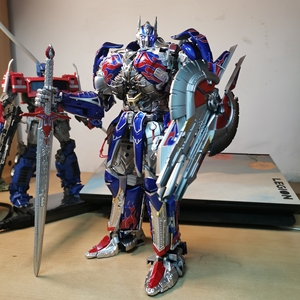 全新现货 bs03骑士擎天柱 再版 带合金件 ko版本ut骑