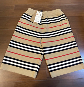 burberry短裤全新吊牌针织加厚面料质感爆棚  l码裤长