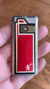 日本 胜利win7100 超薄感应打火机 品相如图 二手物品