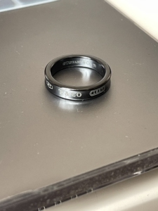 tiffany蒂芙尼戒指1837黑钛三钻铂金情侣对戒婚戒男女