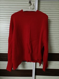 商场购买厚实好质量红毛衣  本命年 过年穿 卜 bubu品牌