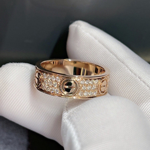 卡家戒指卡地亚