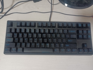 凯酷黑轴机械键盘