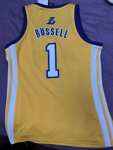 拉塞尔湖人球衣