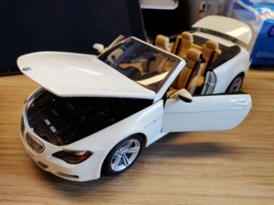 绝版宝马m6 cabriolet 车模,1:18汽车模型.泰