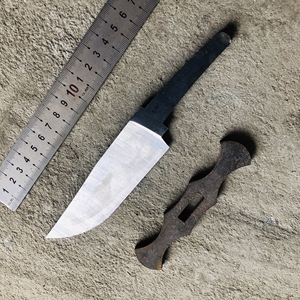 轴承钢手工刀一体龙骨进口小刀 粉末钢已开v厚度5.6送护手非