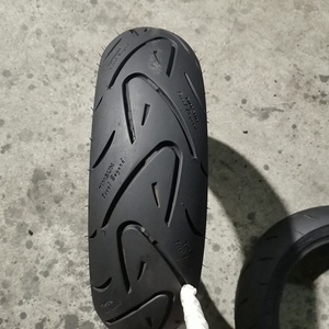 二手腾森半热熔轮胎踏板电动摩托车120/70-12   成色