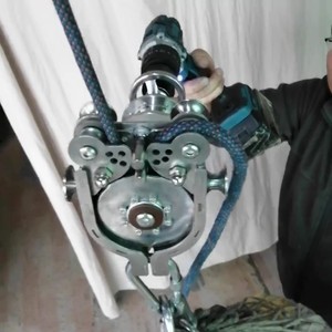 电动爬绳机外墙升降器空调吊装神