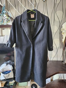 八成新艾米AMII品牌正品羊毛呢大衣外套，S155码，宽松茧