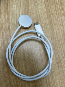 苹果手表 s7 快速磁力充电器 apple watch7 充