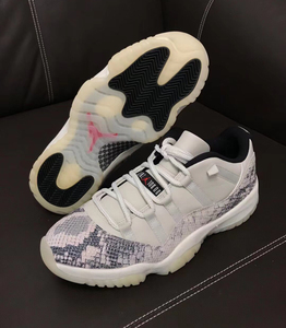 aj11白蛇low 正品无盒 42.5*1 鞋垫缺失 b标