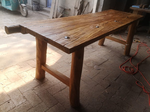 老榆木门板桌子，可以作为办公桌茶盘桌。图片里的是两米✖️0.