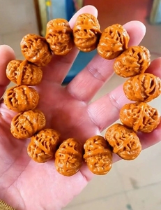 000人付款淘宝龙脊背小核桃手串边肚18 高16fcwb12334.