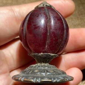 清代红宝石冒顶,一品朝堂顶珠,顶戴花翎!包老包真,保存完好无