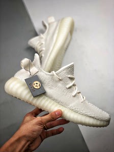 最高刀300!椰子yeezy 350 白冰淇淋,便宜出手.支