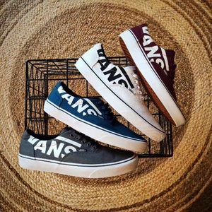 vans大logo鞋