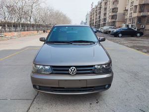 2011年 5 jetta 开罗金颜色捷达之200万纪念版