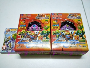 果宝特攻 收藏版 奥飞动漫 每盒里面有11张卡片 人偶公仔