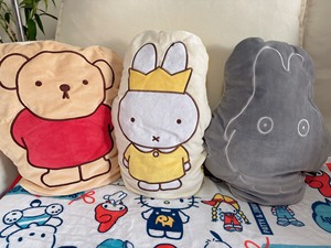 全新正品日本Miffy米菲兔 可爱 毛绒抱枕靠枕毛毯
