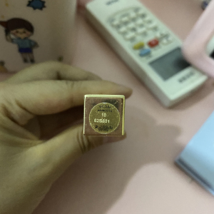 000人付款淘宝法国ysl圣罗兰小金条10号色口红tb_6285984120.