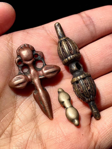 【藏传宋元时期罕见特殊天铁普巴杵金刚杵护身符吊坠】千年至纯天