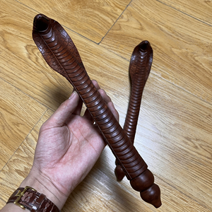 雷击枣木闾山法器蛇头鞭雷击木纯手工雕刻标价为一个的价格