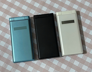 翻盖手机日本京瓷