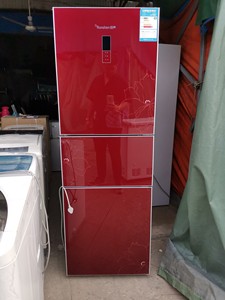 容声212升静音冷藏冷冻三门红色水晶玻璃板面家用冰箱