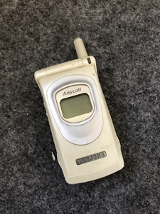 三星a308 外观如图,夹电开机,接打正常,一机一电池,没有