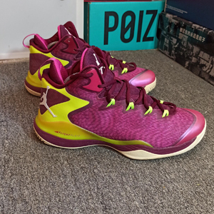 aj格里芬3 superfly3代44码篮球鞋,一代实战神鞋