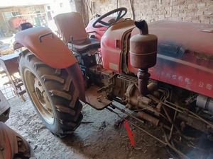 神牛404拖拉机,12年的,带耕幅1.6米旋耕机