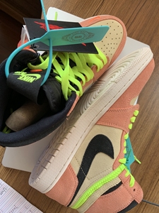 全新aj1 high switch 杏粉拉链