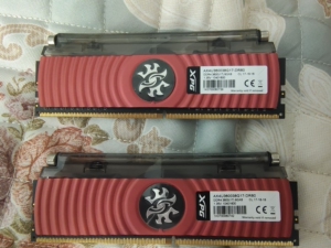 000人付款淘宝威刚龙耀d80 4133 8*2夏日雾瞳400.000人