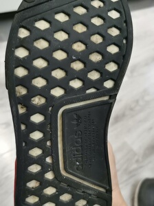 adidas阿迪达斯nmd慢跑鞋,针织鞋面,透气舒适.阿迪达