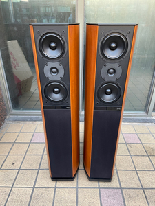 丹麦原产jamo尊宝d590旗舰落地音箱,d系列最高型号!弧