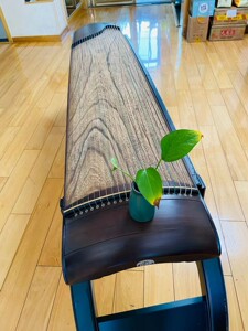 二手宏声古筝575素面,几乎全新,收藏级挖筝,非采乐朱雀东韵