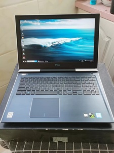 戴尔g7 7588笔记本电脑 i9八代gtx1060游戏本