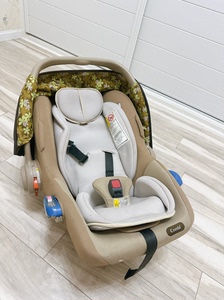 【搬家转闲置】Combi婴儿提篮 安全座椅