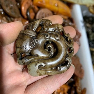 000人付款淘宝做旧仿古玩玉器碧玉老玉岫玉摆件古董高古玉批發老玉