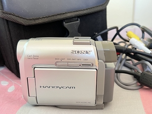 sony/索尼 dcr-hc20e 老式复古磁带dv摄像机二