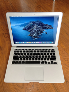 苹果笔记本macbook air 15款13寸vg2 i5