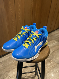 李宁追猎者篮球鞋 45.5 cba赞助 球员pe 鞋