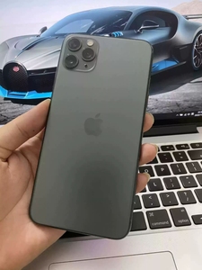 全原苹果11promax走平台256g 暗夜绿 正品可验机9