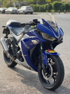 国产雅马哈r3摩托车跑车双缸