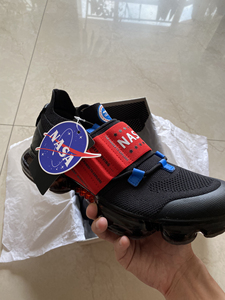 安踏零界NASA60周年联名限量跑鞋，OW设计感