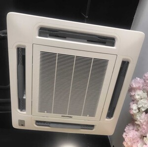 中央空调 5匹3匹海信吸顶机 新款大5匹4台 大3匹6台,1