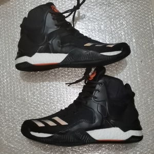 罗斯7黑白橙42.5码全新原盒