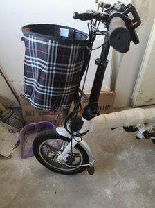 捷马折叠电动车,买来没骑过几回,全新,要的联系,锂电池,一直